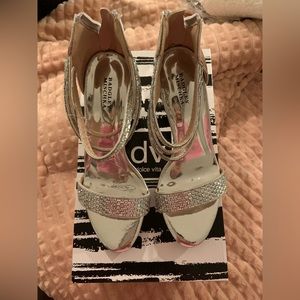 Badgley mischka heels